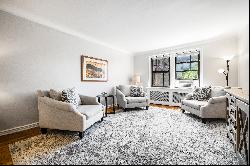 Large, Sunny, Quiet Move In Ready Scarsdale Manor Unit