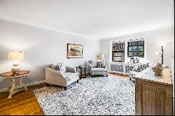 Large, Sunny, Quiet Move In Ready Scarsdale Manor Unit