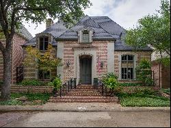 Fabulous Marquette Townhome