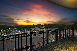 Incredible Price and Opportunity for a Loft-style Condo at The View at Chastain