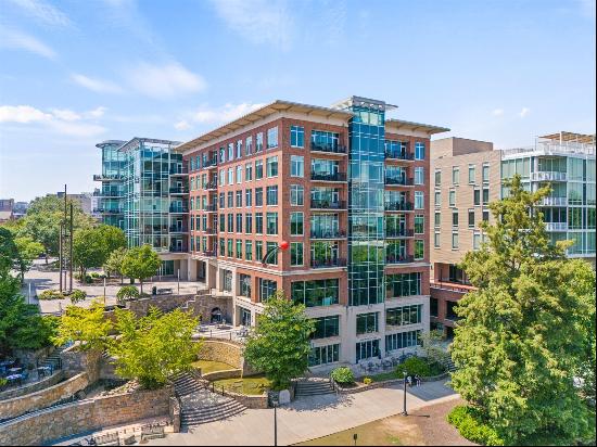 201 Riverplace Way, #Unit 807, Greenville, SC, 29601, USA