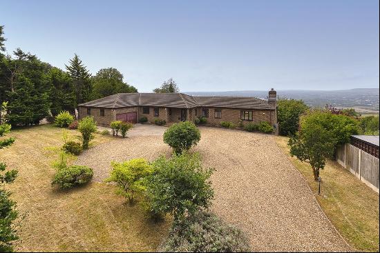 Detached 7,000 Sq/Ft Residence - Blue Bell Hill