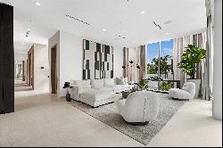 3560 Crystal View Ct, Miami, FL