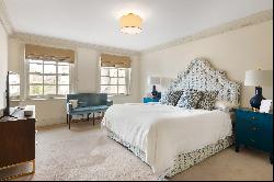 Four-bedroom apartment on one of London’s finest squares