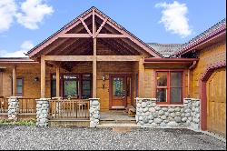 Amazing turn key artisan mountain home with panoramic views!