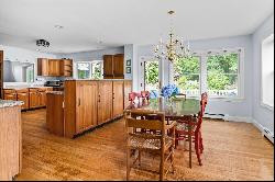 Spacious Colonial in Western Point Neighborhood in York