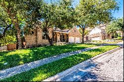 Stellar Floorplan & Sparkling Pool | Belterra | Dripping Springs TX ISD