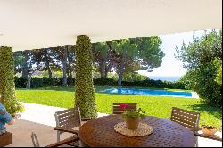 House with sea views in Supermaresme, Sant Vicenç de Montalt - Costa BCN