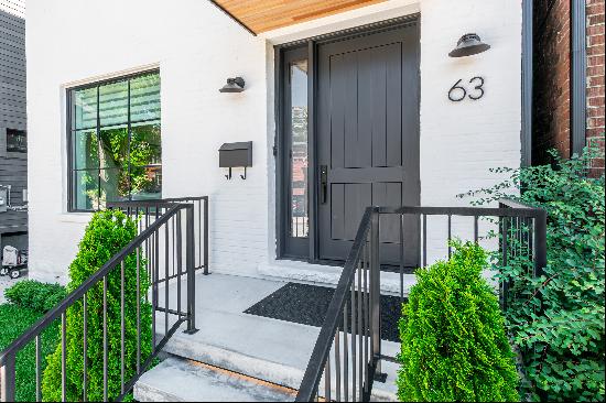 Custom Home Steps to the Water