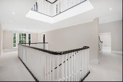 Elegant seven bedroom house in Cobham