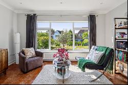 Brendon Drive, Esher, Surrey, KT10 9EQ