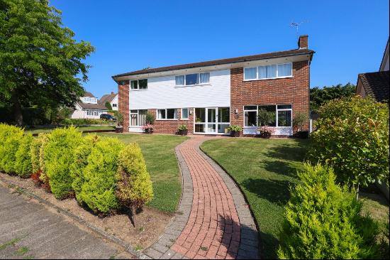 Brendon Drive, Esher, Surrey, KT10 9EQ