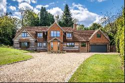 Square Drive, Haslemere, Surrey, GU27 3LW