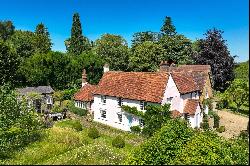 Hemp Lane, Wigginton, Tring, Hertfordshire, HP23 6HF