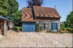 Hemp Lane, Wigginton, Tring, Hertfordshire, HP23 6HF