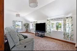 Crookham Common Road, Brimpton, Reading, RG7 4PT