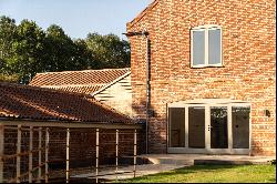 Meadow View Barn, Abbey Farm Barns, Alby, Norwich, NR11 7HG