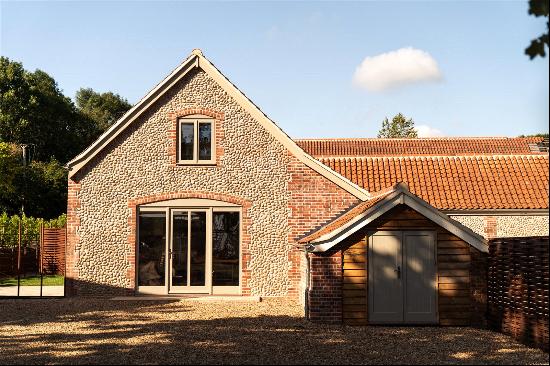 Courtyard Barn, Abbey Farm, Alby, Norwich, NR11 7HG