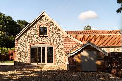 Courtyard Barn, Abbey Farm, Alby, Norwich, NR11 7HG