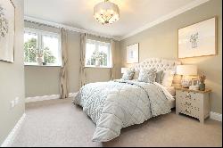 Manor Gardens, Shiplake, Henley On Thames, RG9 3NZ