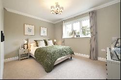 Manor Gardens, Shiplake, Henley On Thames, RG9 3NZ