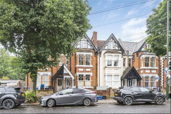 Waldegrave Road, Teddington, TW11 8LL