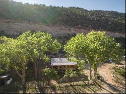 Southwestern Paradise Amidst Vineyards and Creek Frontage