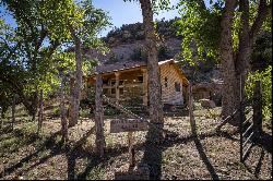 Southwestern Paradise Amidst Vineyards and Creek Frontage