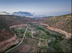 Southwestern Paradise Amidst Vineyards and Creek Frontage