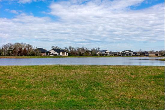 College Station Land