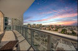 17001 Collins Ave, #2401, Sunny Isles Beach, FL