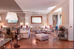 Apartment for sale in Roma (Italy)