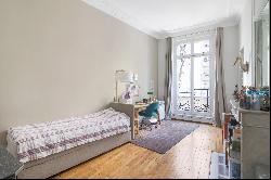 Paris 16th District - A superb family apartment