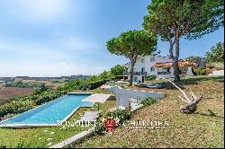 MODERN SEA VIEW VILLA FOR SALE IN PESARO