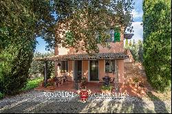 Lake Trasimeno - WINERY WITH CHARMING MANSION AND RESTAURANT FOR SALE IN UMBRIA