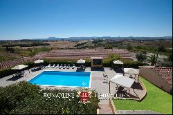 Lake Trasimeno - WINERY WITH CHARMING MANSION AND RESTAURANT FOR SALE IN UMBRIA