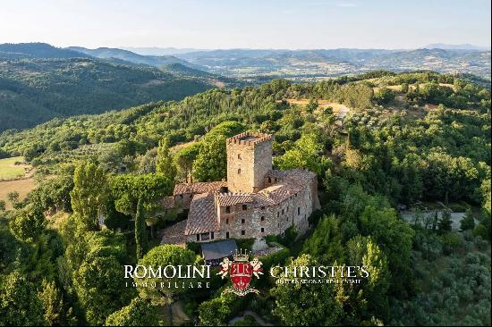 LUXURY RESTORED CASTLE FOR SALE IN UMBRIA