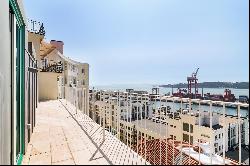 3 Bedroom Duplex, Lisboa