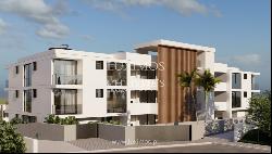 2-bedroom Penthouse in Quinta Heights, Estmbar, Algarve, Portugal