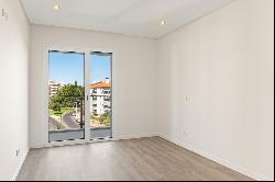 2 Bedroom Apartment, Cascais