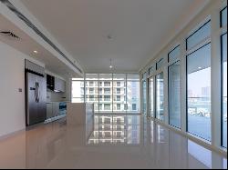 Emaar Beachfront Living with Stunning Marina View