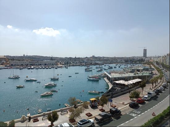 Sliema Apartment