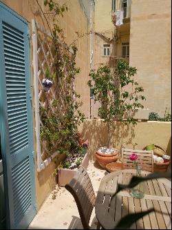 Sliema Apartment