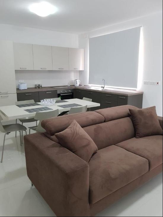 Swieqi Apartment