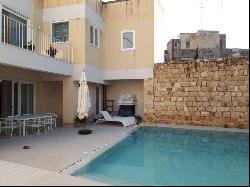 Balzan Town House