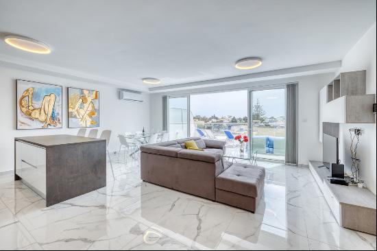 Swieqi Penthouse