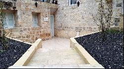 Qormi Farmhouse