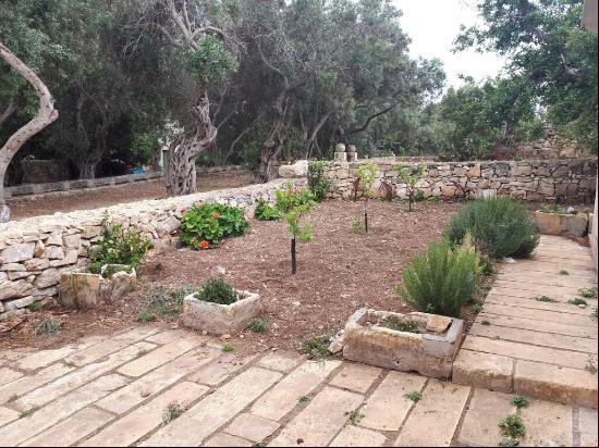 Qormi Farmhouse