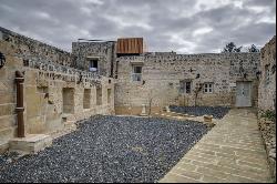 Qormi Farmhouse