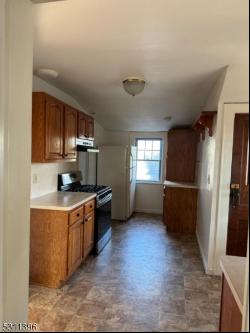 72 Minerva Avenue apt 2